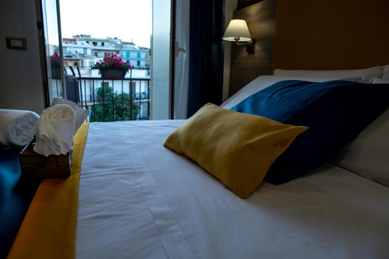Operaprimasuite Messina Kültér fotó