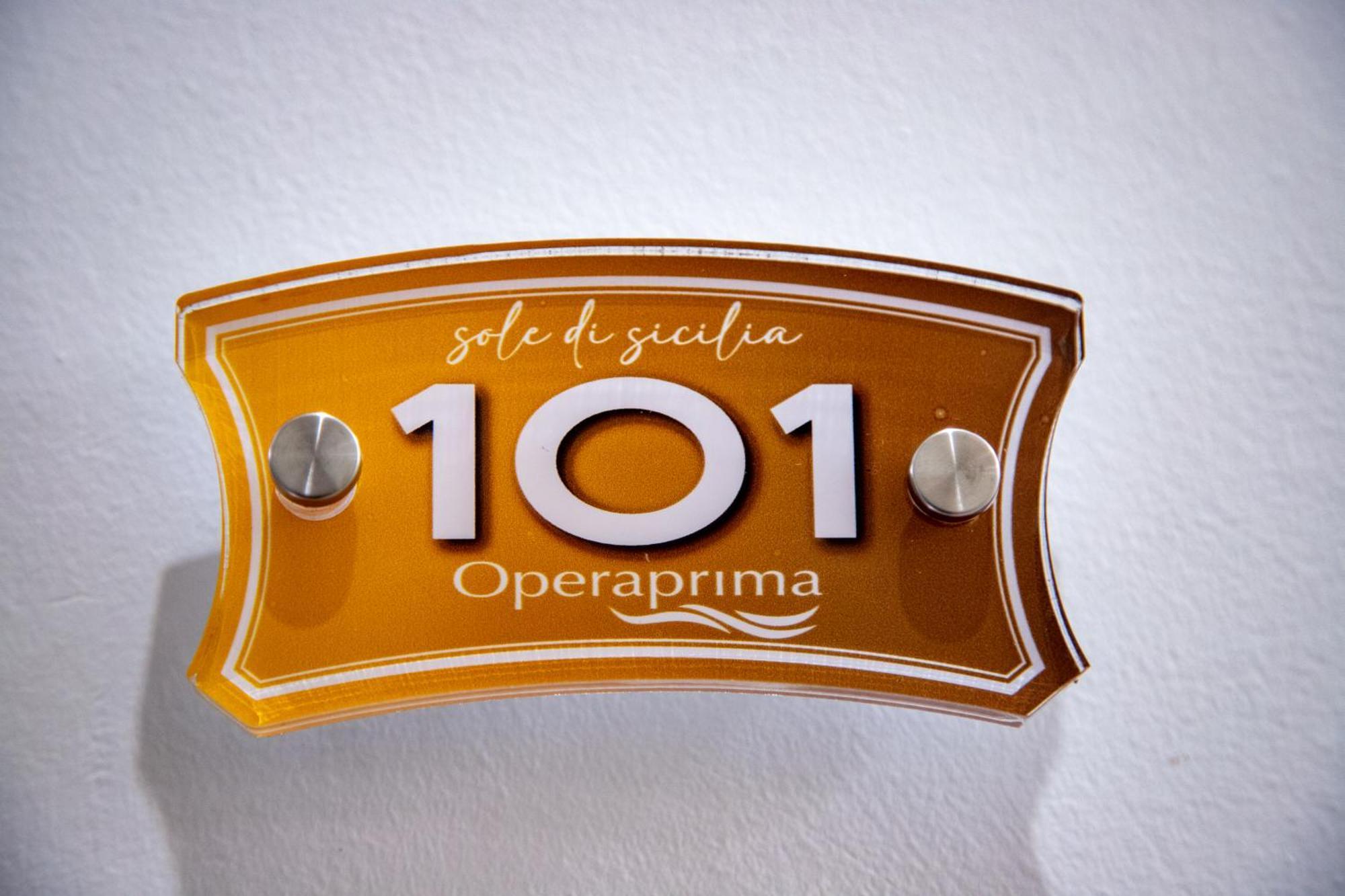 Operaprimasuite Messina Kültér fotó